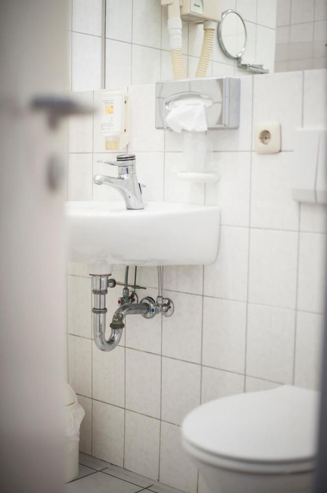 Hotel Am Park - Krefeld - Duesseldorf Виллих Экстерьер фото